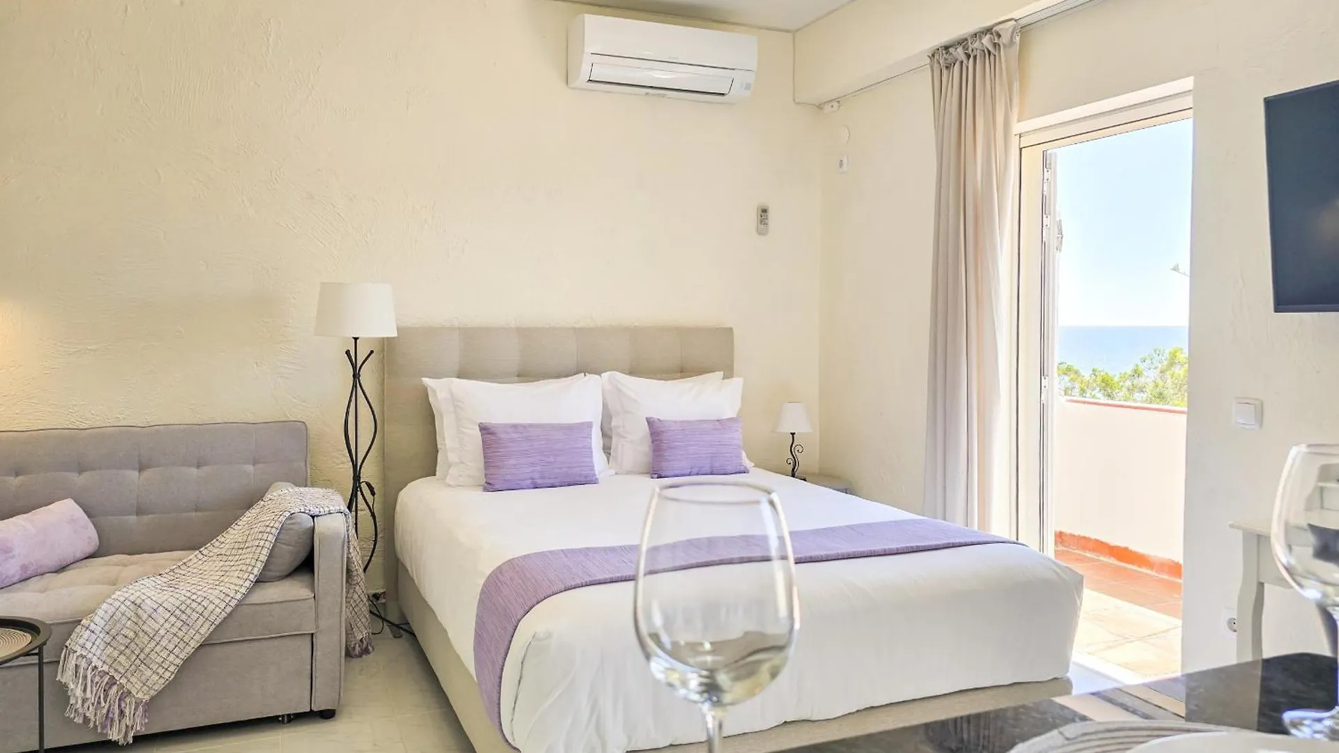 Lägenhet Alvor Sea View Lavender Studio